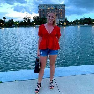 Meet your Posher, Nikki